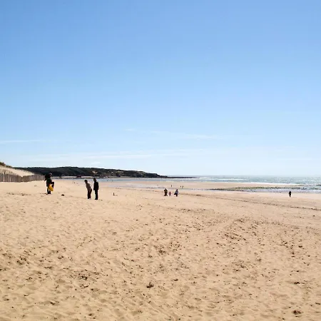 Les Oliviers By Interhome Talmont-Saint-Hilaire