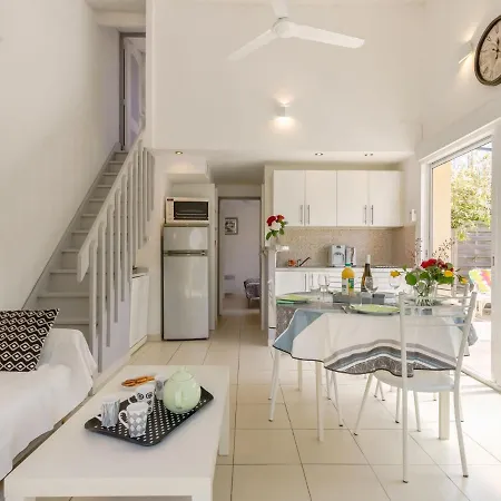 Les Oliviers By Interhome