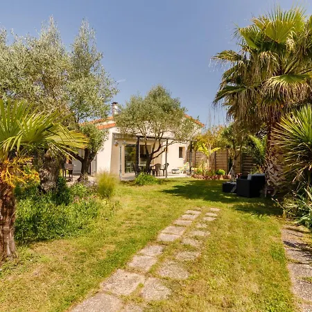 Les Oliviers By Interhome Talmont-Saint-Hilaire