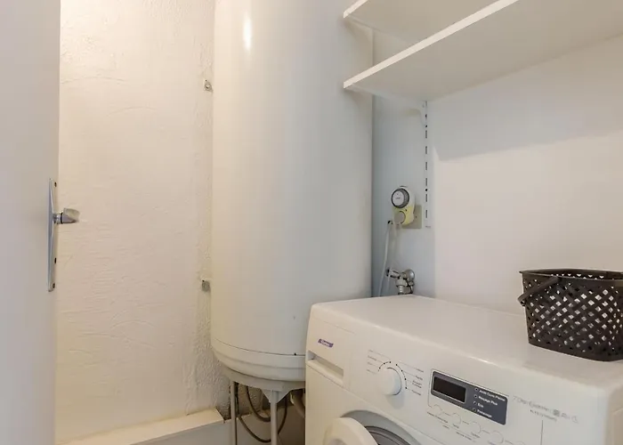 בית נופש Les Oliviers By Interhome *